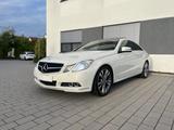 Mercedes-Benz E200 CGI *LPG*PANO-DACH*TÜV NEU*8-FachBereift* - Mercedes-Benz E 200 in Karlsruhe