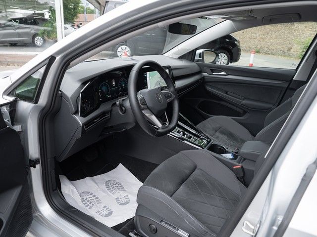 Golf VIII Variant Style TDI DSG Matrix ACC Lenkr