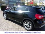 Mercedes-Benz GLA 180 Style,Klima,Navi,Tel,Winterpak,Pdc v+h - Mercedes-Benz GLA 180: Limousine