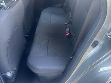 Toyota Yaris - 7
