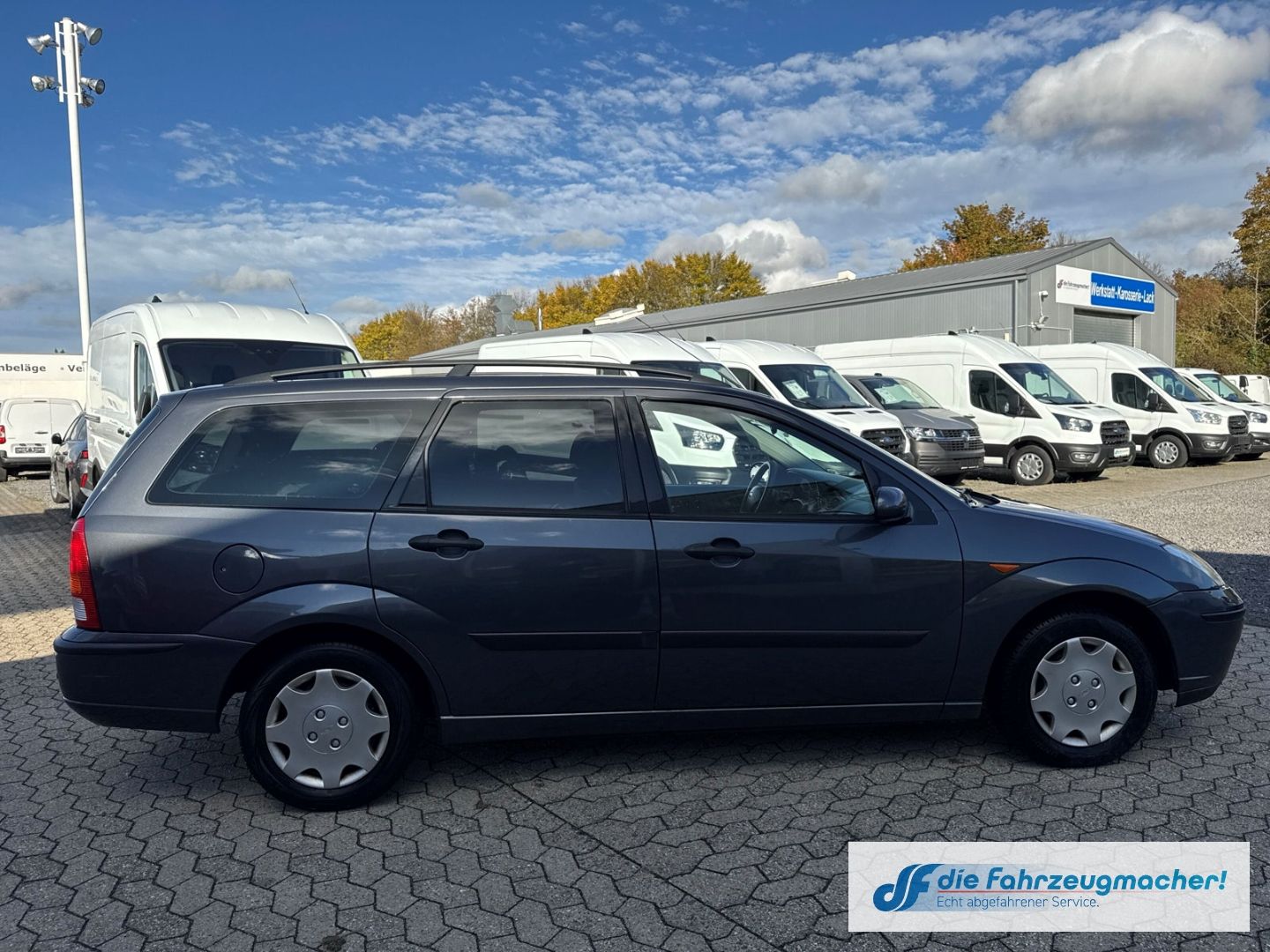 Fahrzeugabbildung Ford Focus TurnierVivaX GA Klima Beheizb. Frontsch. *
