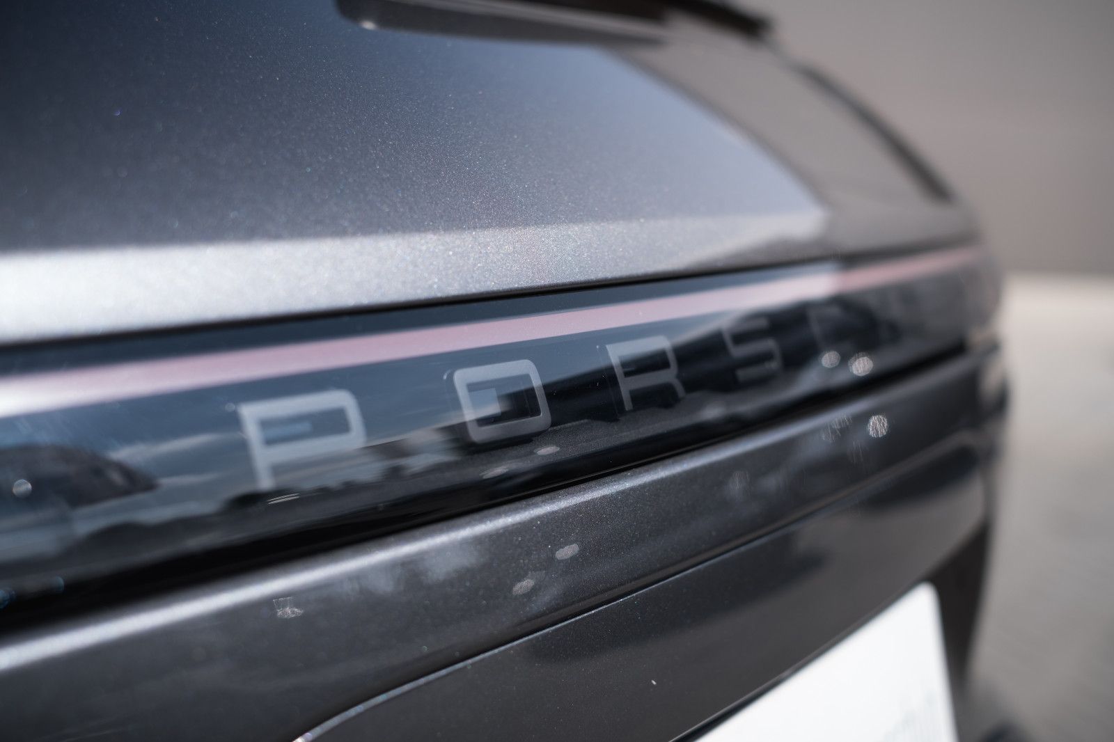 Fahrzeugabbildung Porsche Cayenne GTS, S-Design-P.,Pano, AHK, St-H.,HUD