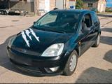 Ford ford fiesta 1.4 mit TÜV - Ford Fiesta aus 2002: 1.4