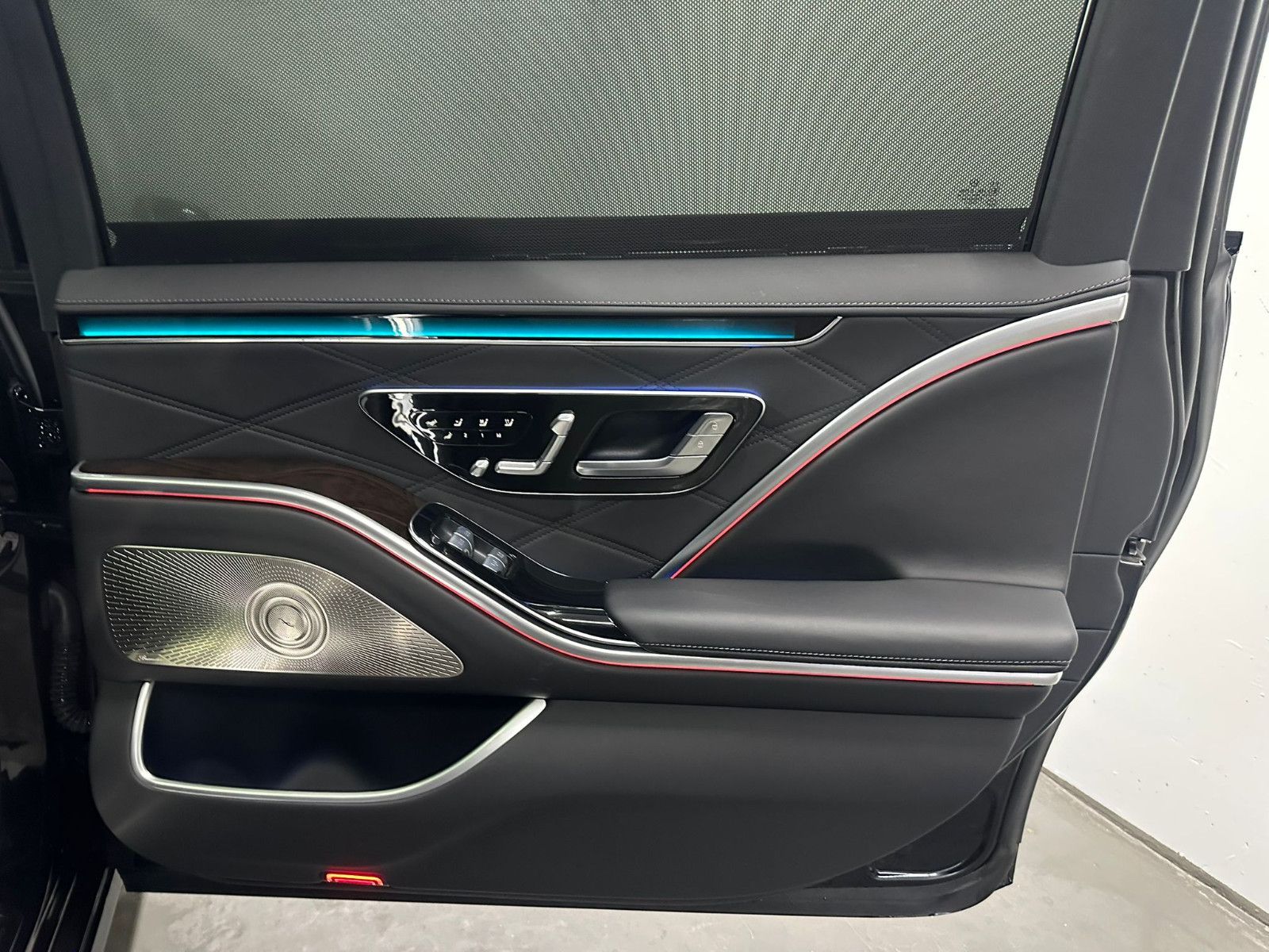 Fahrzeugabbildung Mercedes-Benz S 680 Maybach *HEADUP+HL*FONDENTERTAINMENT*