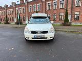 Kia Carnival - Kia Carnival mit Diesel-Antrieb: Kleinbus