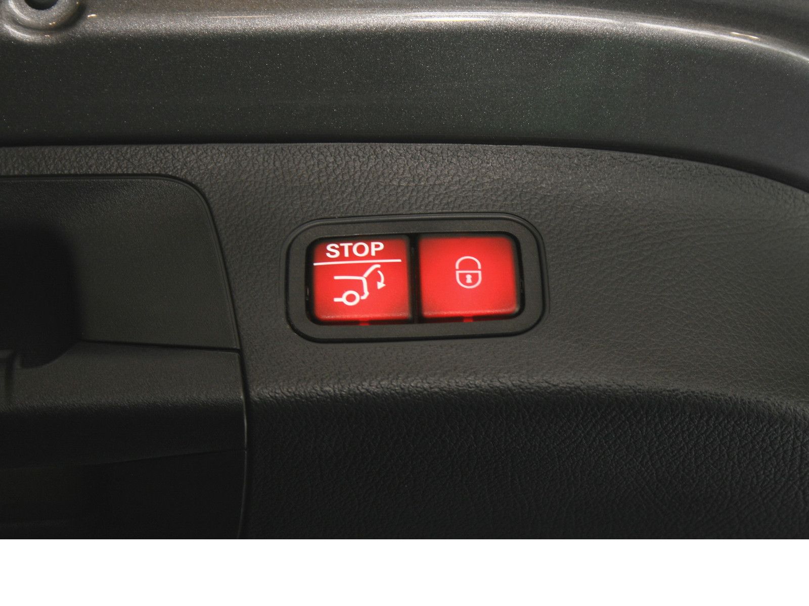 Fahrzeugabbildung Mercedes-Benz GLA 200 Progr. Advanced Plus *Totwinkel*Ambiente
