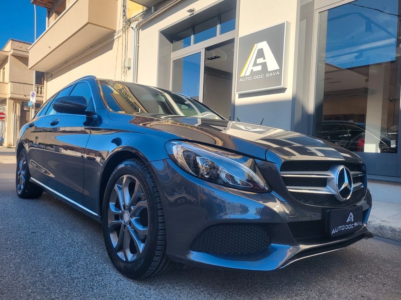 MERCEDES-BENZ C 180