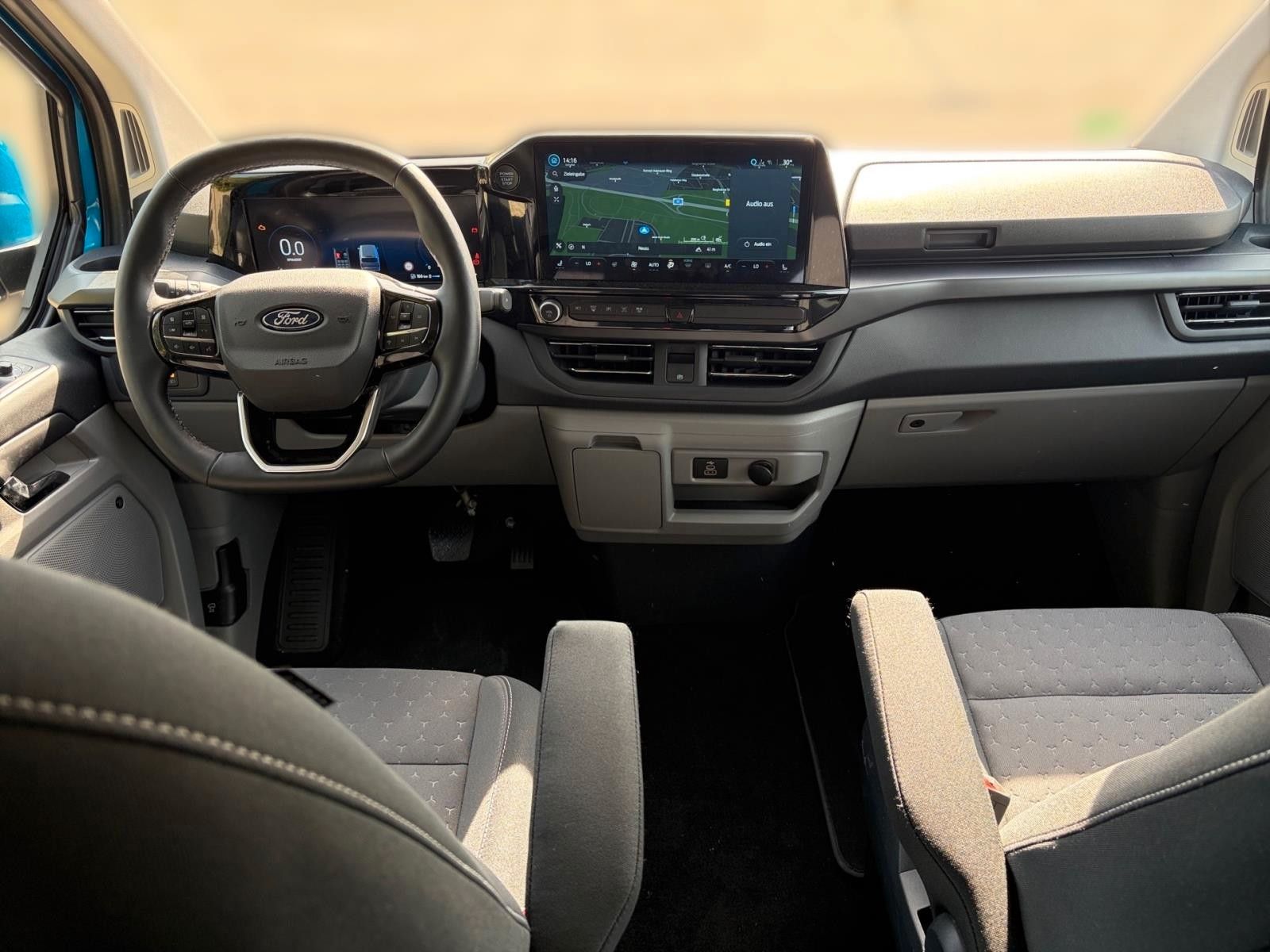 Ford Tourneo Custom - Bild 11