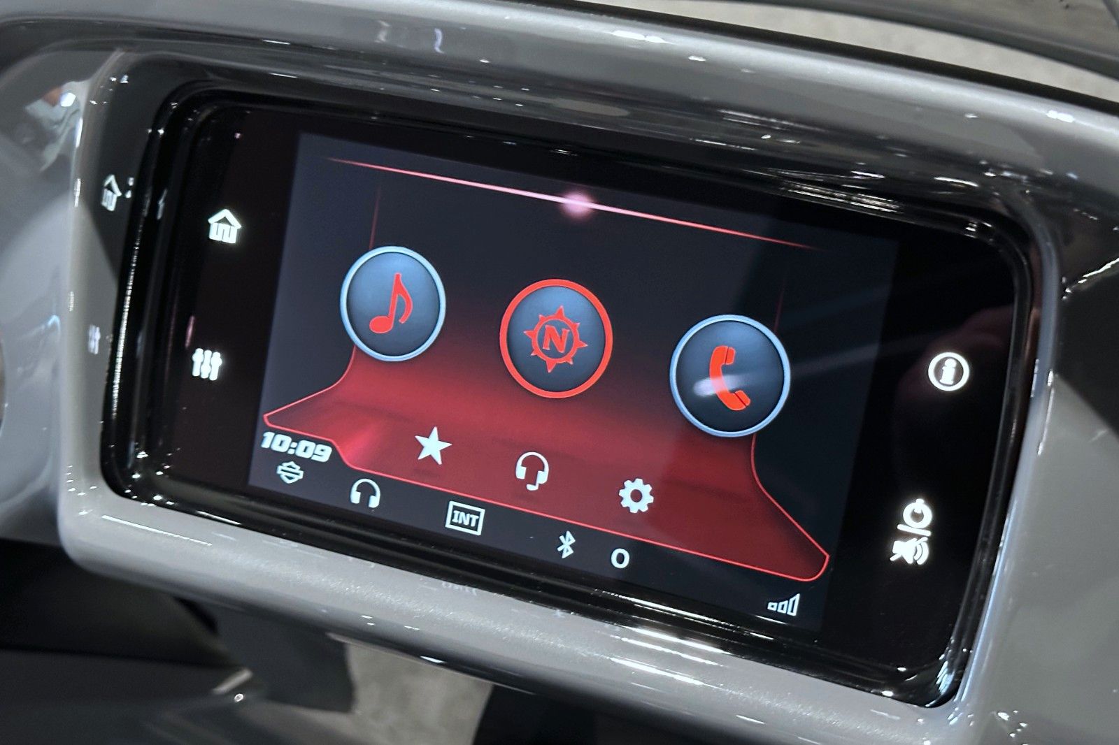 Fahrzeugabbildung Harley-Davidson CVO Road Glide KODLIN 23" FAT TI