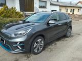 Kia e-Niro Spirit 64kWh - 1. Hand - Top Zustand - graue Kia Niro EV