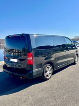 Peugeot Traveller BlueHDi 180 EAT8 Business VIP 8 Sitzer - Peugeot: 8sitzer