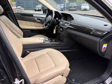 Mercedes E 350 - 5