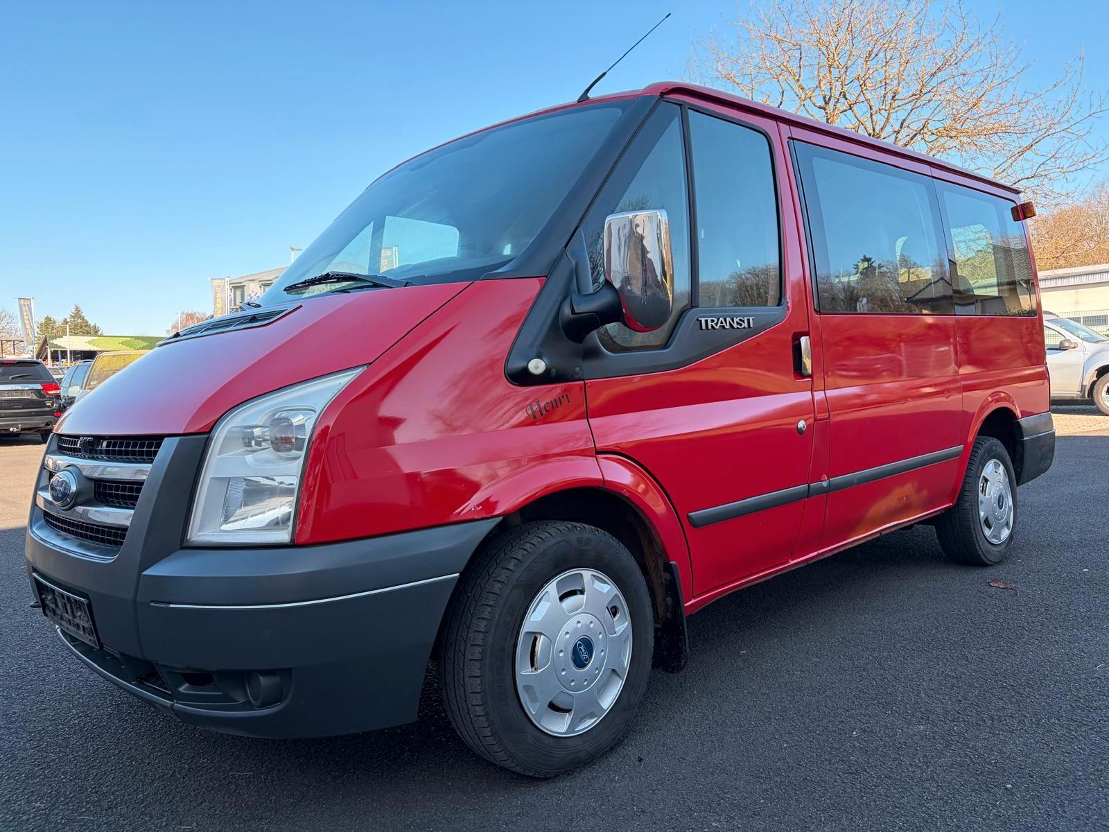 Ford Transit 9-Sitze