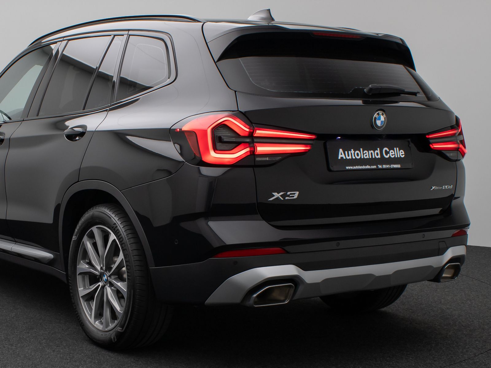 Fahrzeugabbildung BMW X3 xD20d Kamera DAB Leder Parkassis Sport 19Zoll