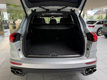 Porsche Cayenne - 7