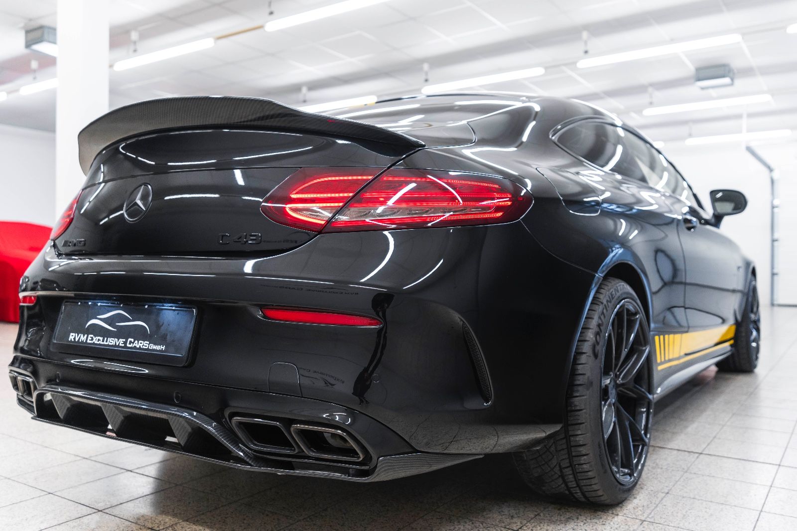 Fahrzeugabbildung Mercedes-Benz C 43 AMG C63 Optik BURMESTER CARBON KAM LED NAV