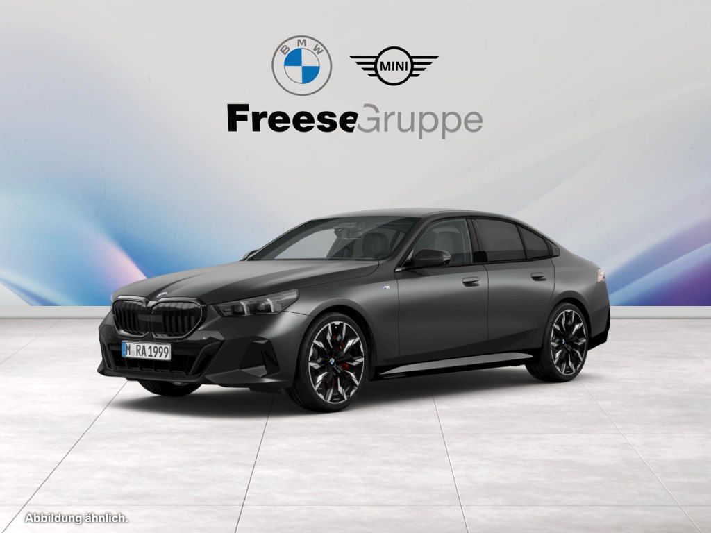 Image of BMW 540
