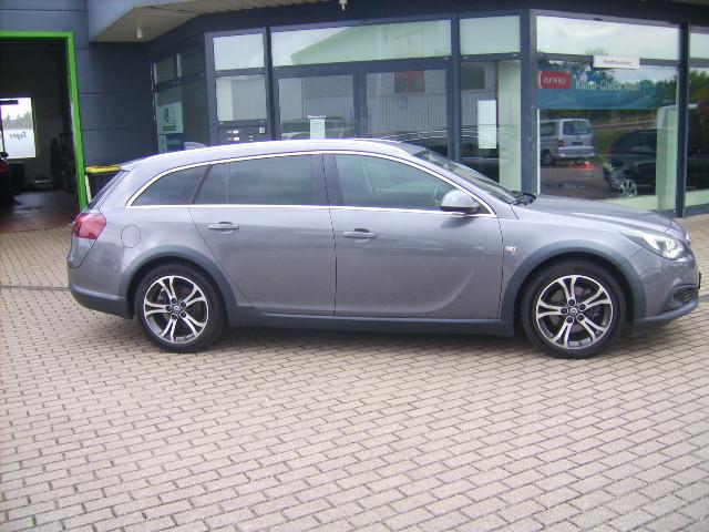 Opel Insignia A Country Tourer