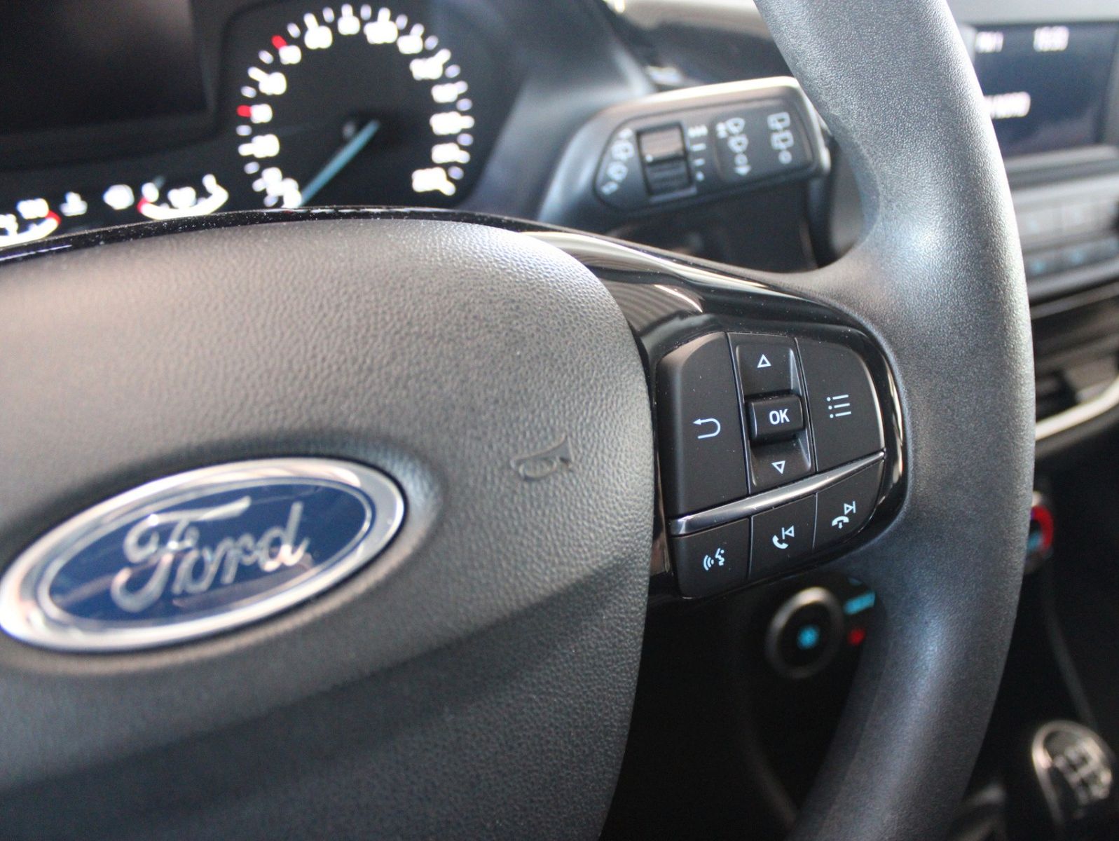 Fahrzeugabbildung Ford Fiesta TREND 5-trg KLIMA WinterPaket aus 1.Hand