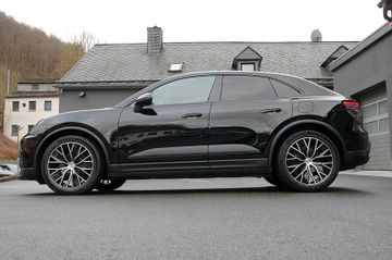 Porsche Macan 4*21"MacanDesign,ACC,PANO,BOSE,Head-Up*