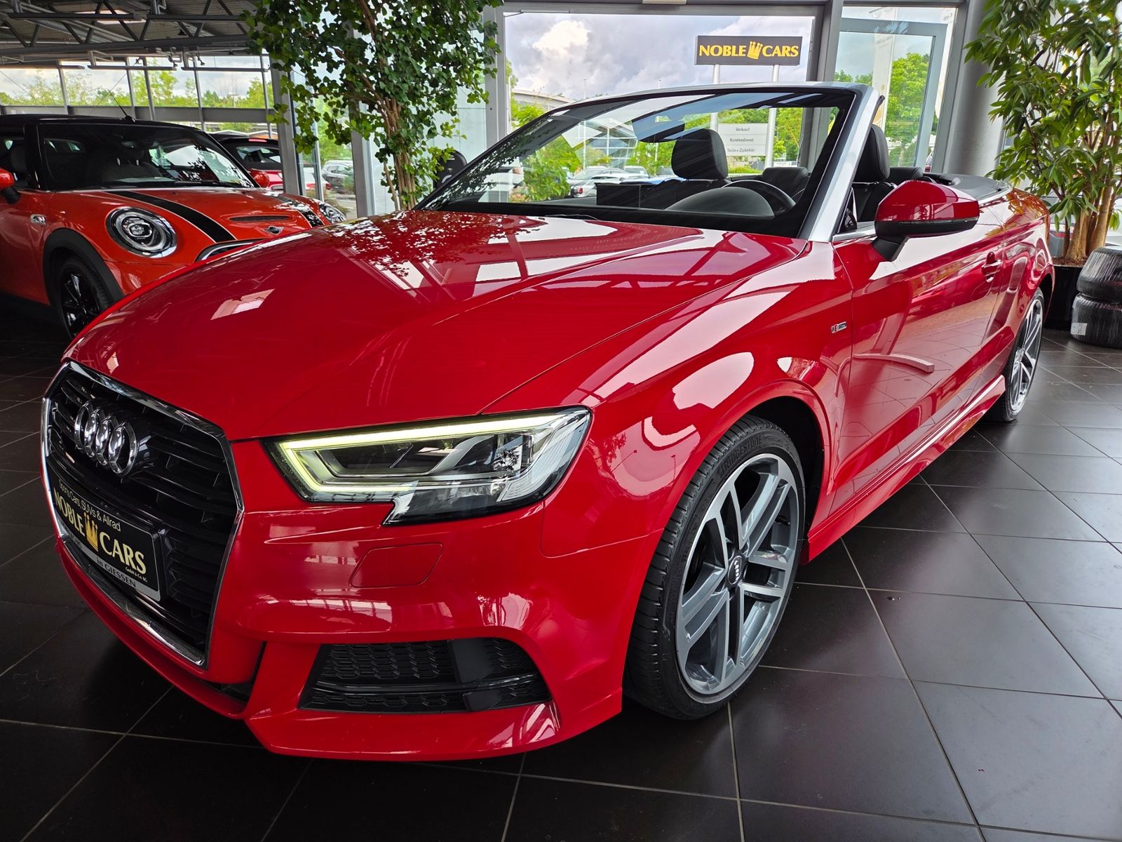 Fahrzeugabbildung Audi A3 Cabriolet 35 TFSI S line sport B&O LED NAV