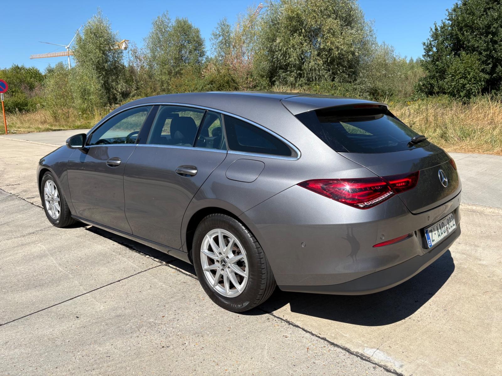 Mercedes-Benz CLA 180 Shooting Brake  / ERSTE HAND