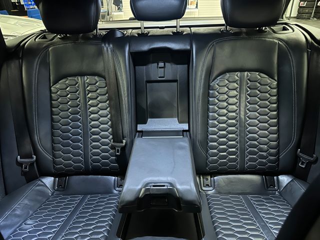 Audi RS4 Avant 2.9 TFSI quattro*HUD*Navi*Klima*SHZ*BT