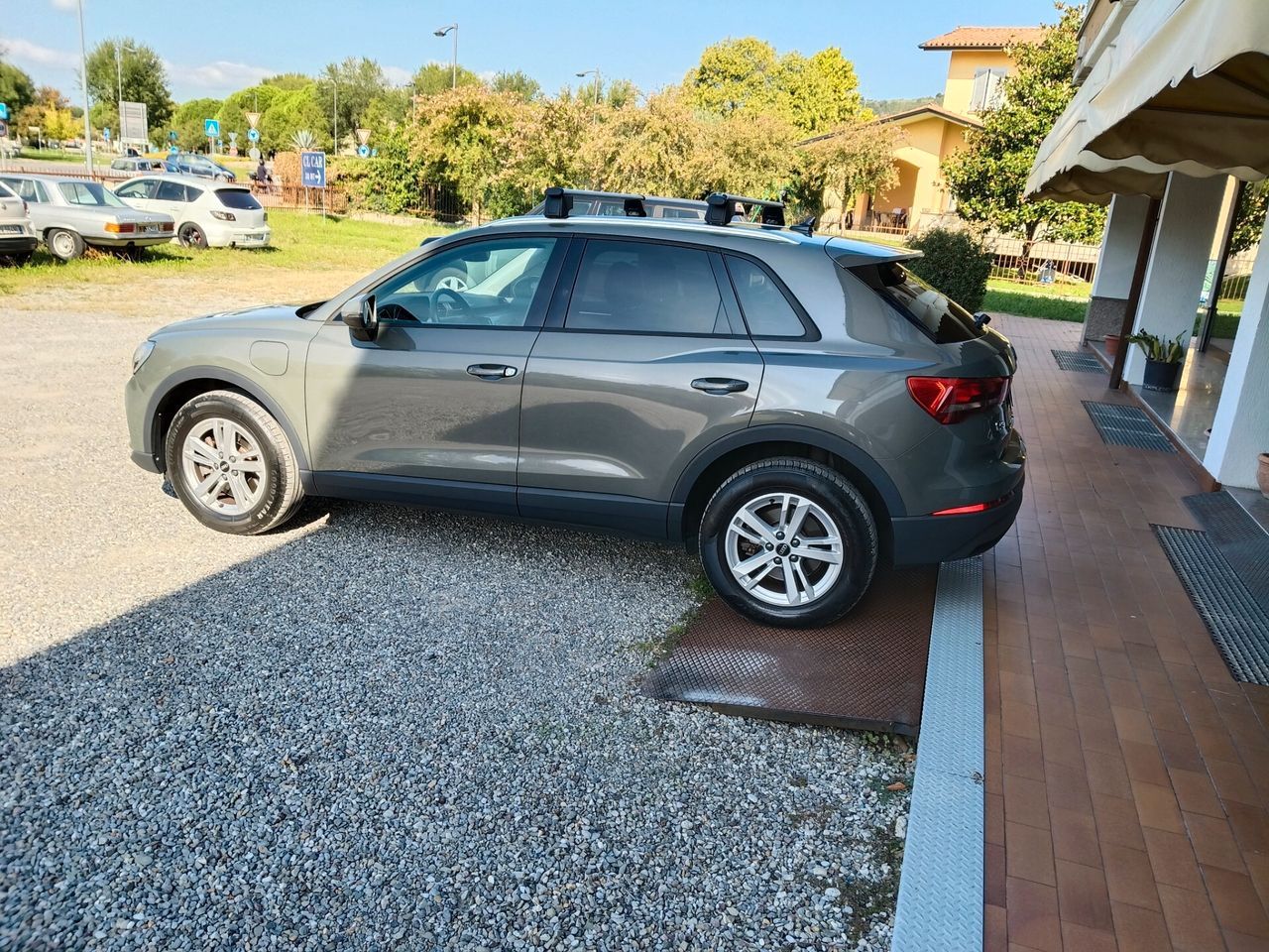 Audi Q3 45 TFSI e S tronic Sport Hybrid imagem 2