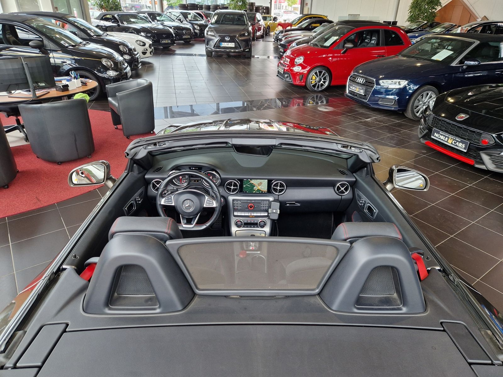 Fahrzeugabbildung Mercedes-Benz SLC 300 AMG MEMORY LED NAVI RFK