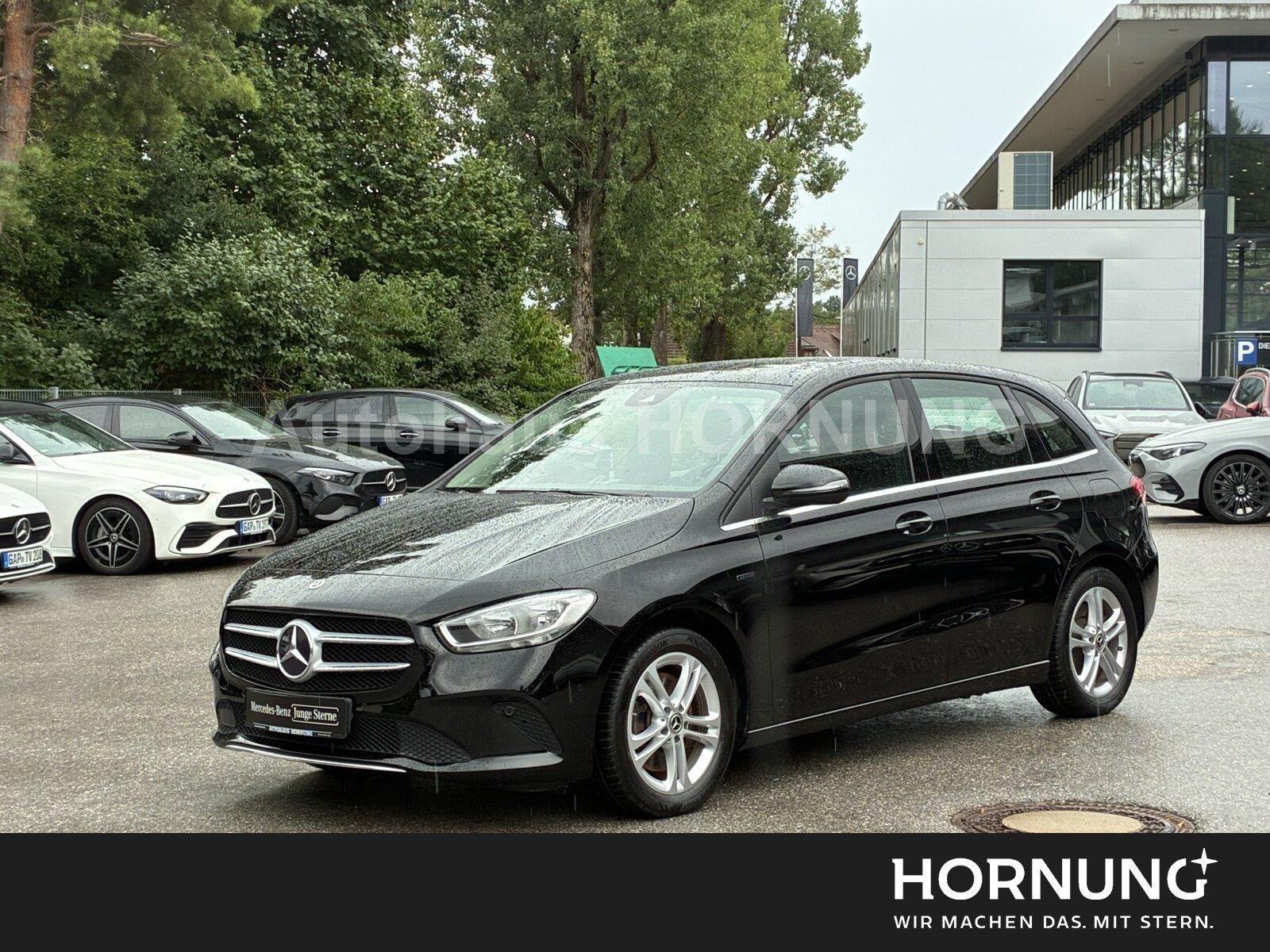 Mercedes-Benz B 250 e AHK CarPlay Parktron. Winterkopletträder