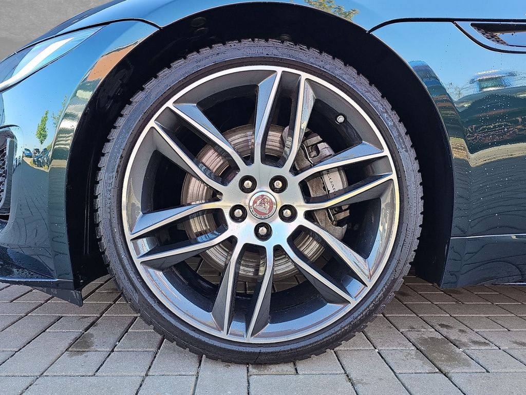 Jaguar F-Type P300 Cabriolet R-Dynamic