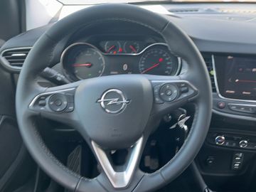 Fotografie des Opel Crossland (X) Crossland 1.2 Elegance LM Carplay AAC