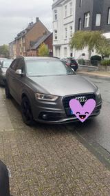 Audi Q3 2.0 TDI S line in der Farbe Matt Grau - Audi Q3 F3 mit Diesel-Antrieb