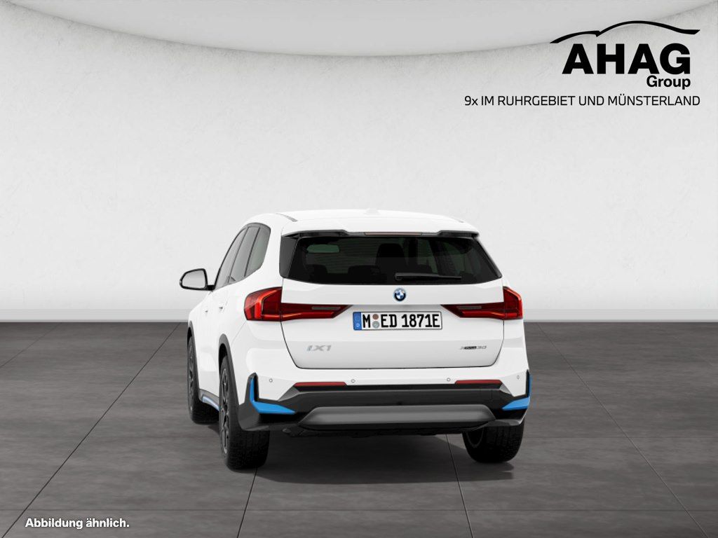 BMW iX1 - Bild 7