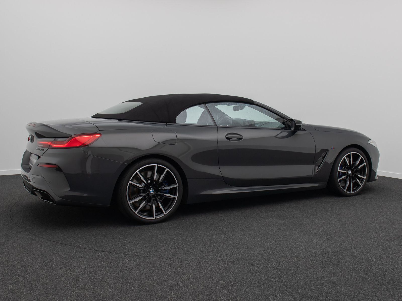 Fahrzeugabbildung BMW M850i xD Cabrio Individual SoftCl 360° Laser 20"