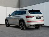 Skoda Kodiaq RS 4x4+AHK+PANO+LEDER+360°KAM+7-Sitze+ACC - Skoda Kodiaq: RS