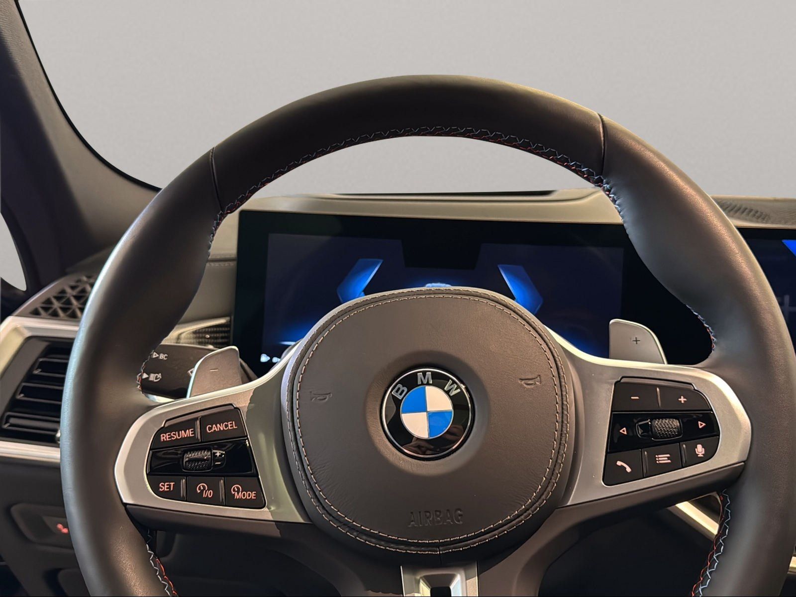 BMW X6 M60 - Bild 16