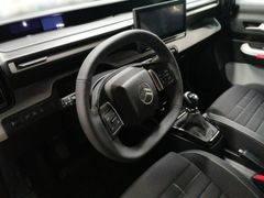 Fahrzeugbild 6