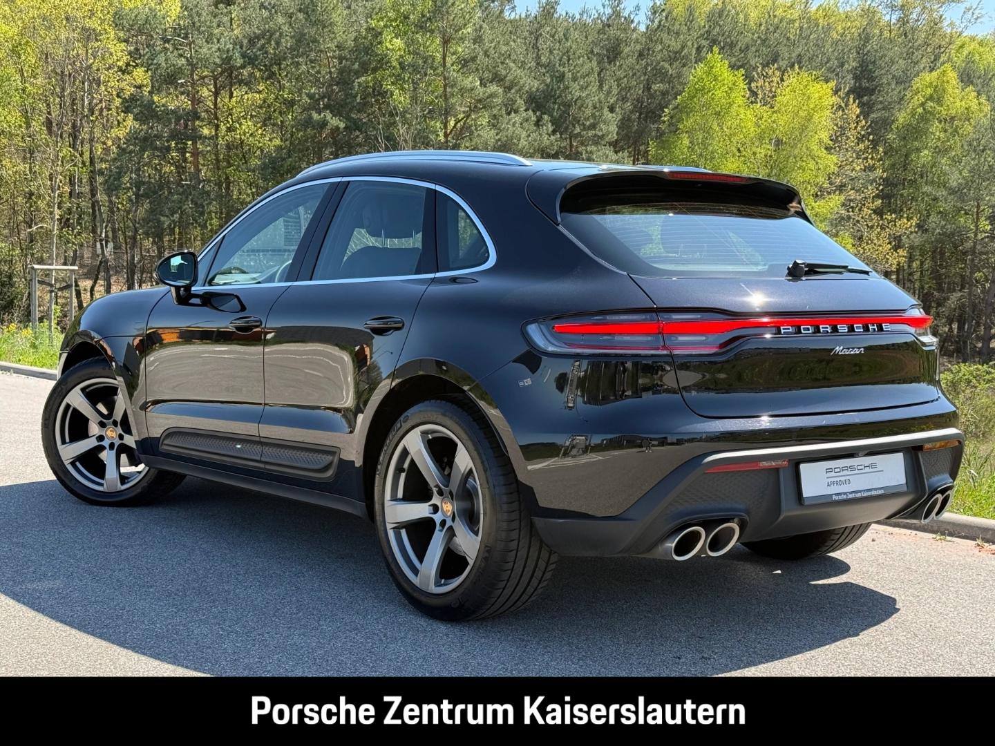 Porsche Macan Sportabgasanlage BOSE Luftfederung 20-Zoll