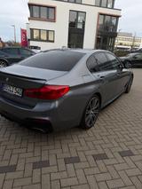 BMW  BMW 540i G30 M-Sport Top-Zustand, - BMW 5er Reihe in Essen