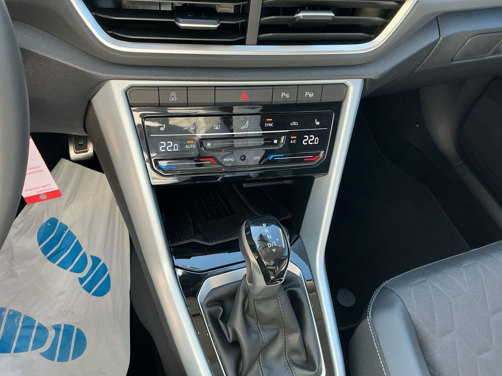 Volkswagen T-Roc - Bild 12
