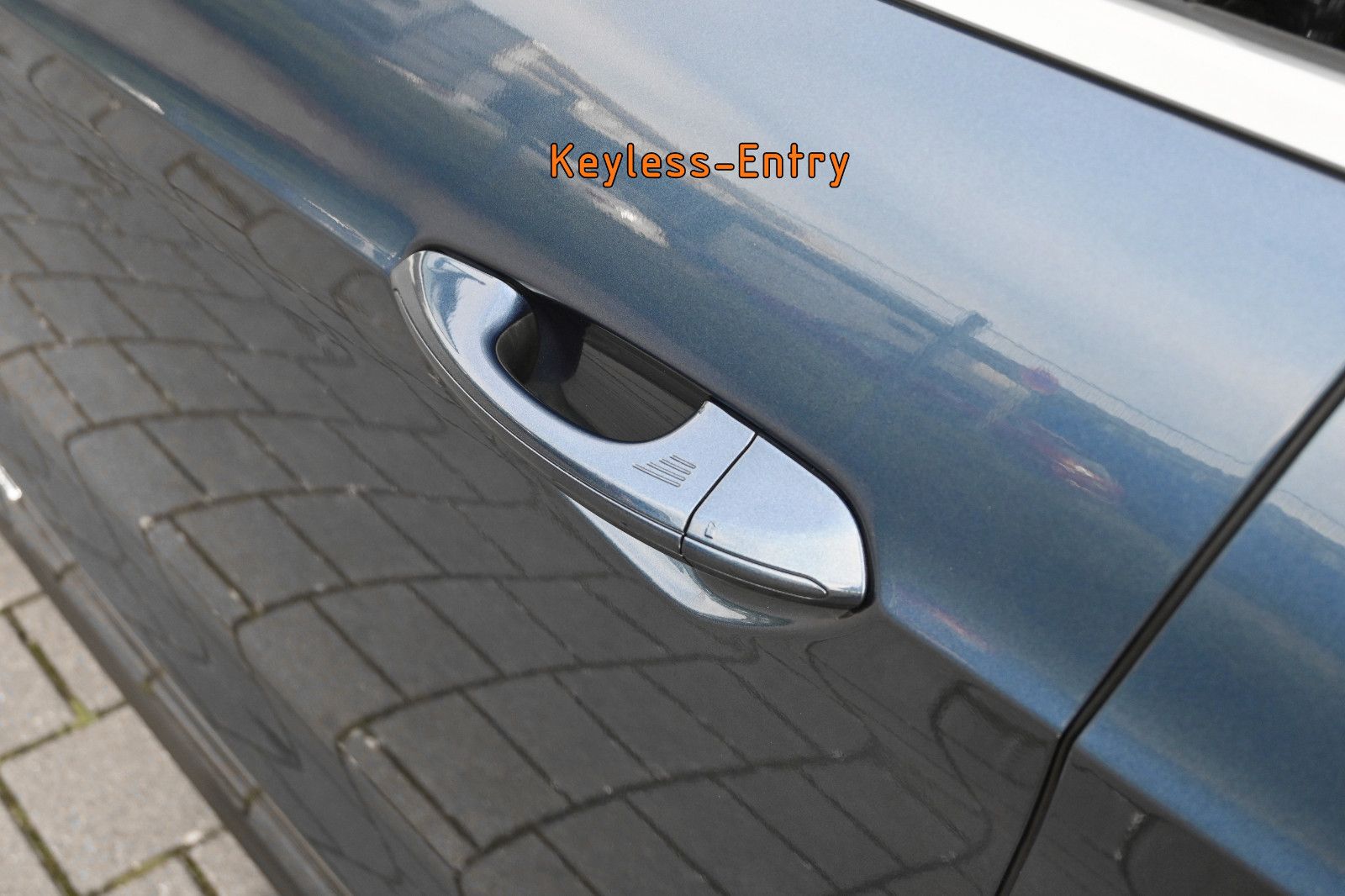 Fahrzeugabbildung Ford Galaxy 2.0 D AWD VIGNALE °ACC°AHK°PANO°STANDHEIZ