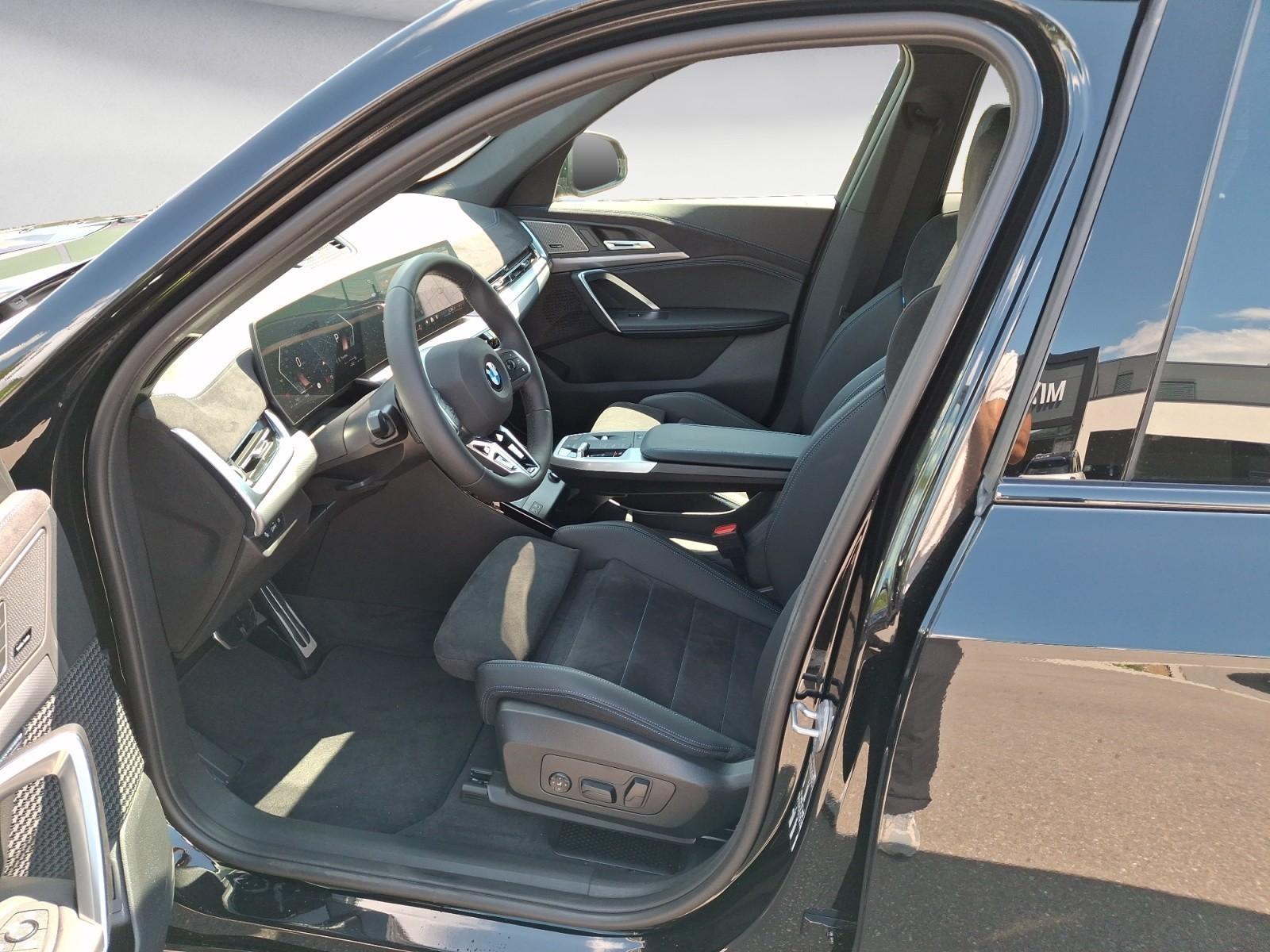 BMW X1 sDrive20i Aut. M Sportpaket Panorama el.Sitz, миниатюра 10