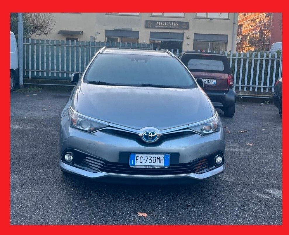 TOYOTA Auris