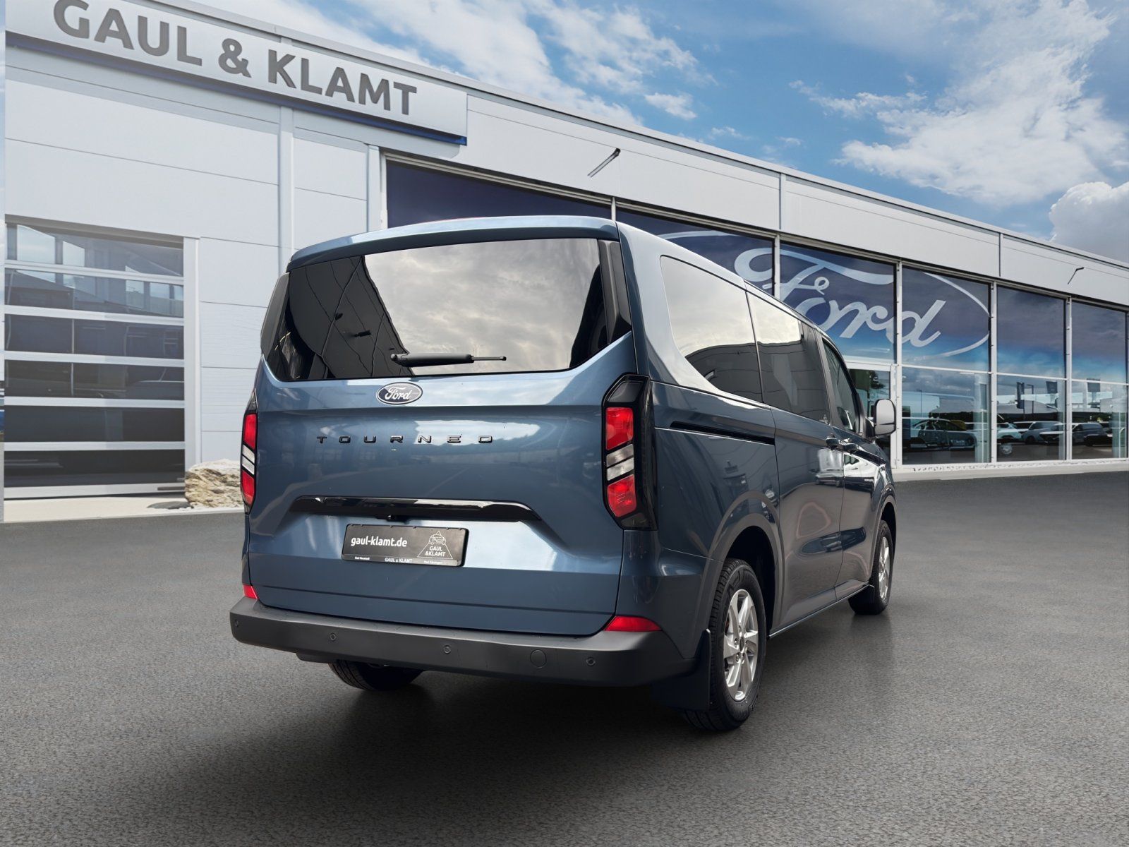 Fahrzeugabbildung Ford Tourneo Custom 2.0 Ecoblue 320 L1 Tourneo Trend