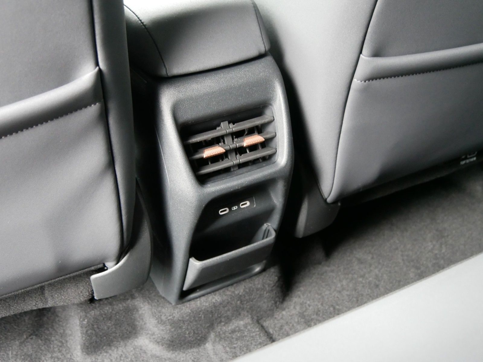 Cupra Raval - Bild 21