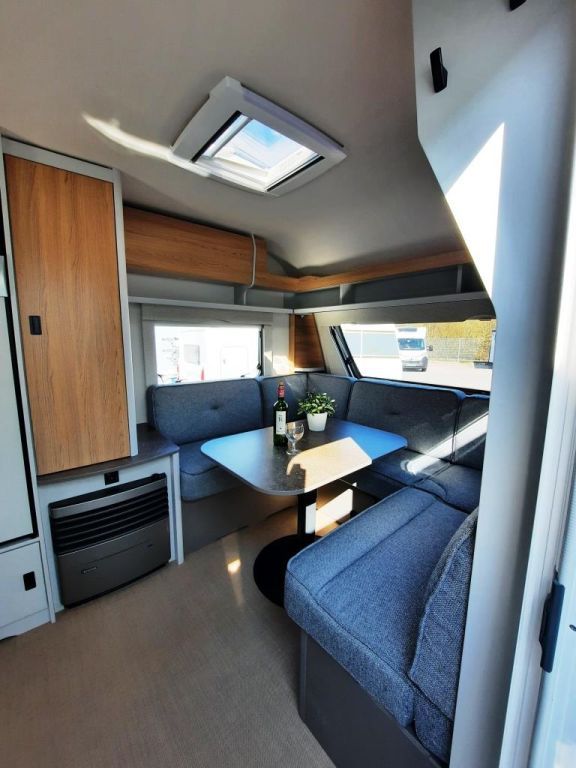 Fahrzeug Übersicht 12 Fahrzeugabbildung Bürstner B66 535 TL Verfüg./Sparen Sie 4.130,- €