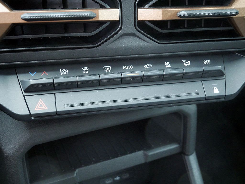 Fahrzeugabbildung Dacia Duster Extreme Mild Hybrid 140