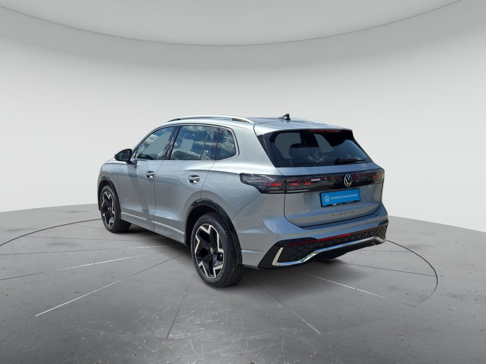 Volkswagen Tiguan R-Line 2.0 TDI DSG MATRIX AHK HU foto 3