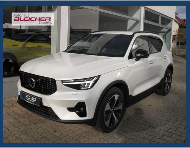 Volvo XC40 B3 Benzin Plus Dark/Listenpreis: 51.860,-€!